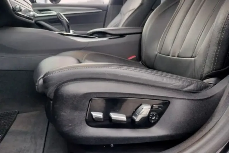 BMW 530 (Seria 5) din 2023 cu 74.430 km - oferta BMW188169 - foto 13