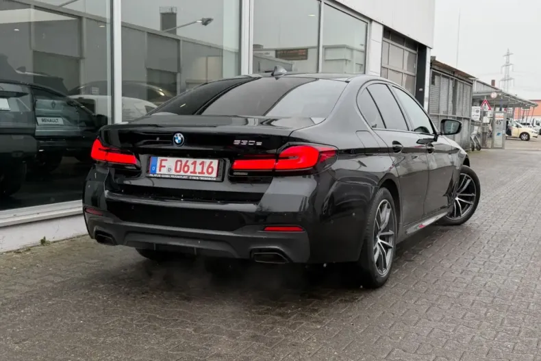 BMW 530 (Seria 5) din 2022 cu 95.300 km - oferta BMW188171 - foto 2