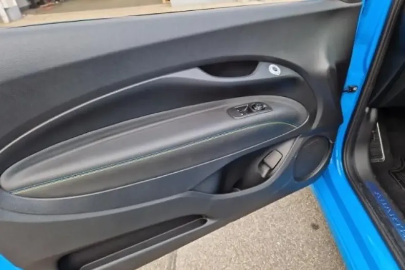 Abarth 500 din 2024 cu 15.500 km - oferta ABA188175 - foto 10