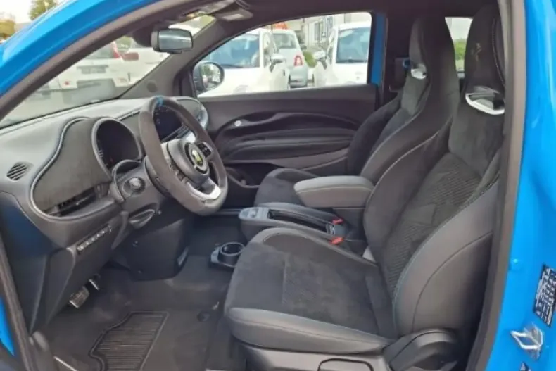 Abarth 500 din 2024 cu 15.500 km - oferta ABA188175 - foto 11