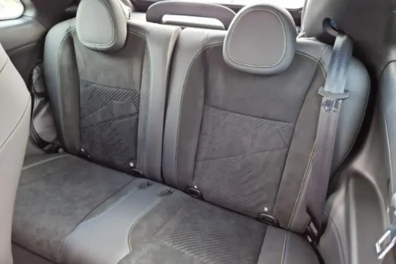 Abarth 500 din 2024 cu 15.500 km - oferta ABA188175 - foto 18