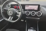 Mercedes-Benz GLA 200 (Clasa GLA) din 2024 cu 38.484 km - oferta MER188177 - foto 15