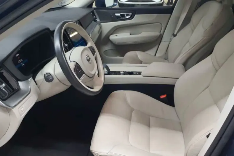 Volvo XC60 din 2022 cu 97.058 km - oferta VOL188194 - foto 6