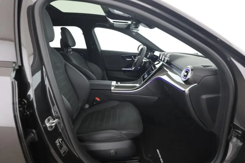 Mercedes-Benz C 300 (Clasa C) din 2025 cu 10.400 km - oferta MER188196 - foto 15