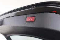 Mercedes-Benz C 300 (Clasa C) din 2025 cu 10.400 km - oferta MER188196 - foto 19