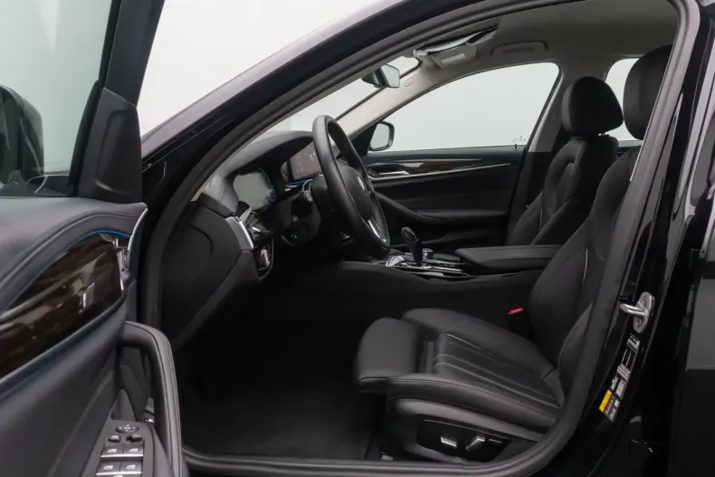 BMW 530 (Seria 5) din 2022 cu 37.911 km - oferta BMW188197 - foto 18