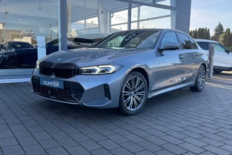 BMW 320 (Seria 3) din 2024 cu 24.780 km - oferta BMW188198 - foto 1