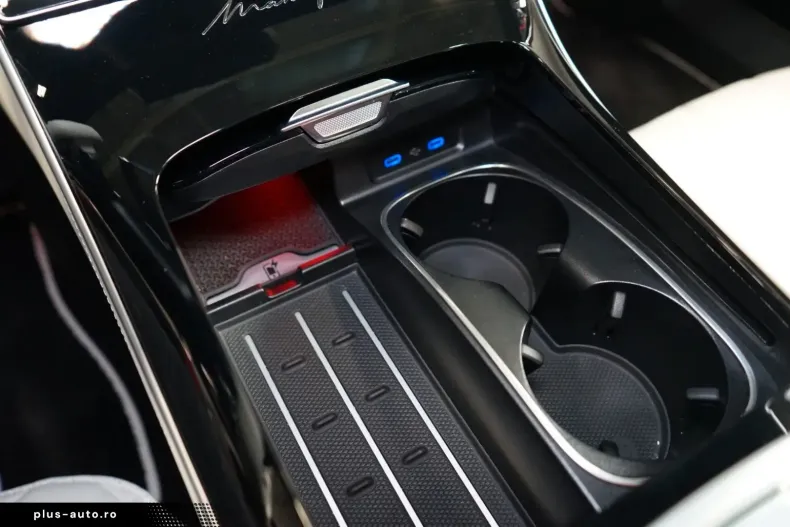 Mercedes-Benz S 580 (Clasa S) din 2024 cu 32.295 km - oferta MER188201 - foto 21