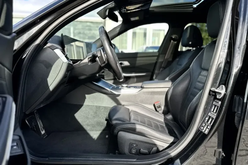 BMW 330 (Seria 3) din 2024 cu 31.650 km - oferta BMW188204 - foto 10