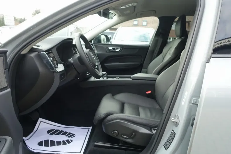 Volvo XC60 din 2025 cu 26.807 km - oferta VOL188205 - foto 9