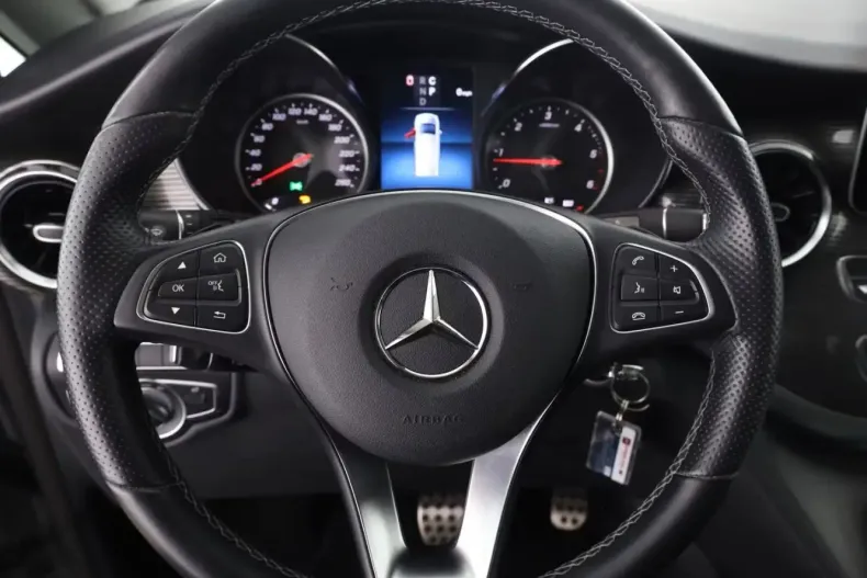 Mercedes-Benz V 220 (Clasa V) din 2022 cu 60.000 km - oferta MER188207 - foto 11