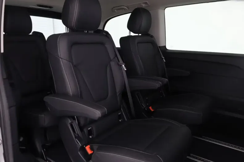 Mercedes-Benz V 220 (Clasa V) din 2022 cu 60.000 km - oferta MER188207 - foto 17