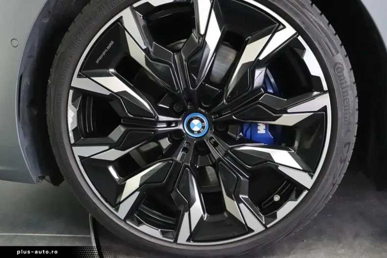 BMW 550 (Seria 5) din 2024 cu 39.010 km - oferta BMW188208 - foto 6