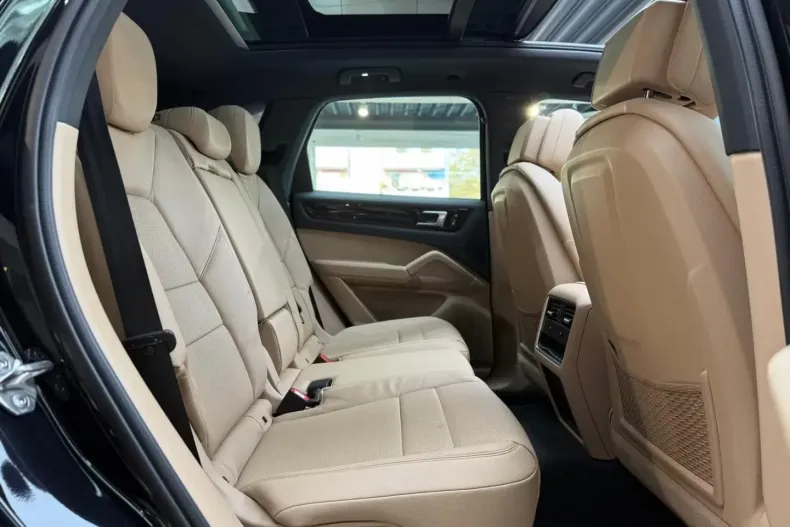 Porsche Cayenne din 2021 cu 31.000 km - oferta POR188212 - foto 19