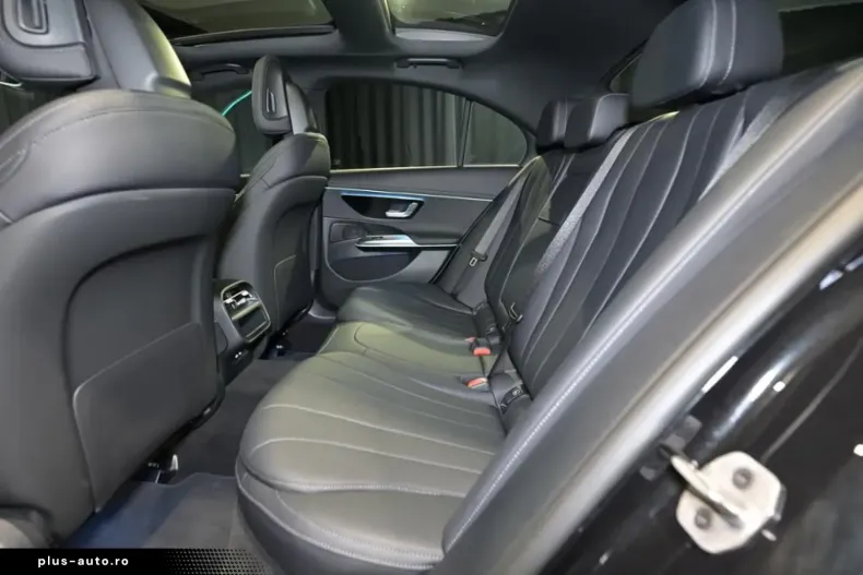 Mercedes-Benz E 220 (Clasa E) din 2024 cu 13.480 km - oferta MER188214 - foto 8