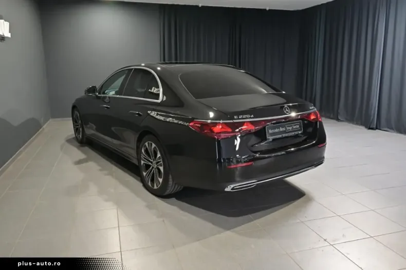 Mercedes-Benz E 220 (Clasa E) din 2024 cu 13.480 km - oferta MER188214 - foto 16