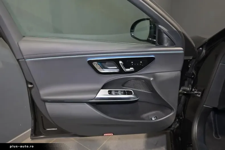 Mercedes-Benz E 220 (Clasa E) din 2024 cu 13.480 km - oferta MER188214 - foto 18