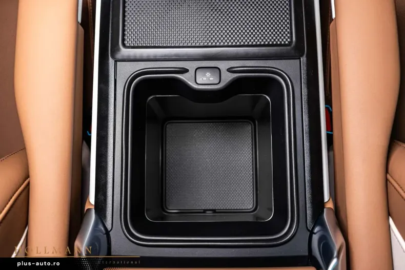 Land Rover Range Rover din 2025 cu 5.550 km - oferta LAN188216 - foto 24