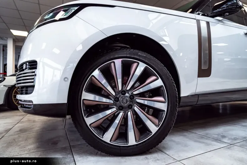 Land Rover Range Rover din 2025 cu 10.900 km - oferta LAN188217 - foto 12