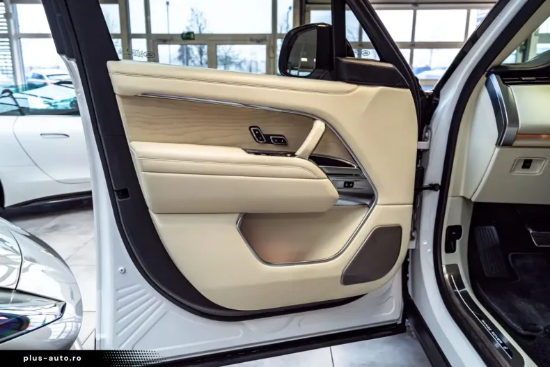 Land Rover Range Rover din 2025 cu 10.900 km - oferta LAN188217 - foto 22