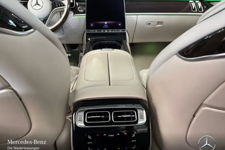 Mercedes-Benz S 580 (Clasa S) din 2025 cu 20.266 km - oferta MER188220 - foto 12