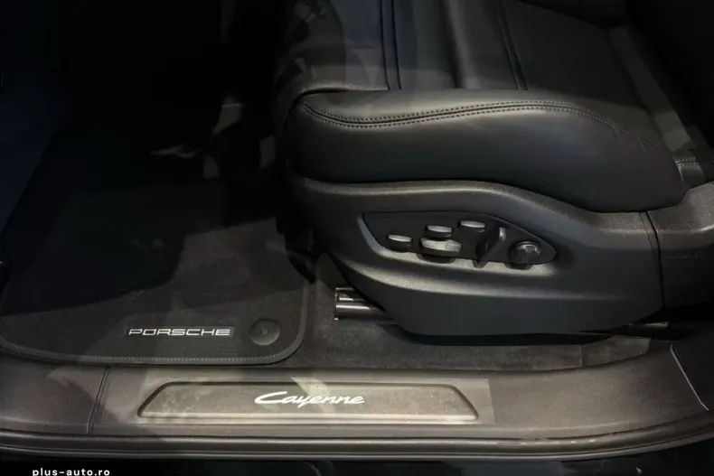 Porsche Cayenne din 2026 cu 5.900 km - oferta POR188222 - foto 11