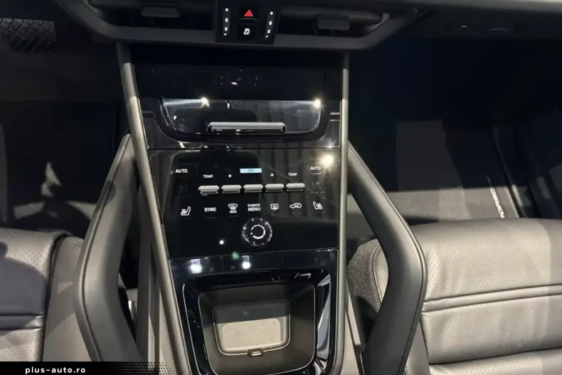 Porsche Cayenne din 2026 cu 5.900 km - oferta POR188222 - foto 15