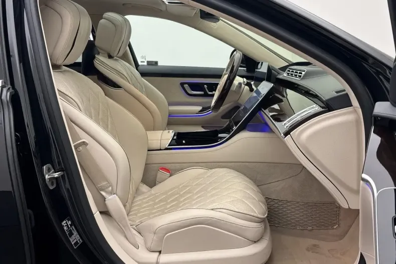 Mercedes-Benz S 580 (Clasa S) din 2025 cu 19.123 km - oferta MER188223 - foto 11