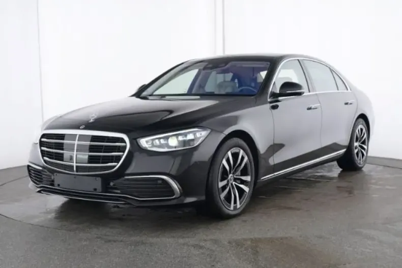 Mercedes-Benz S 580 (Clasa S) din 2024 cu 15.000 km - oferta MER188224 - foto 1