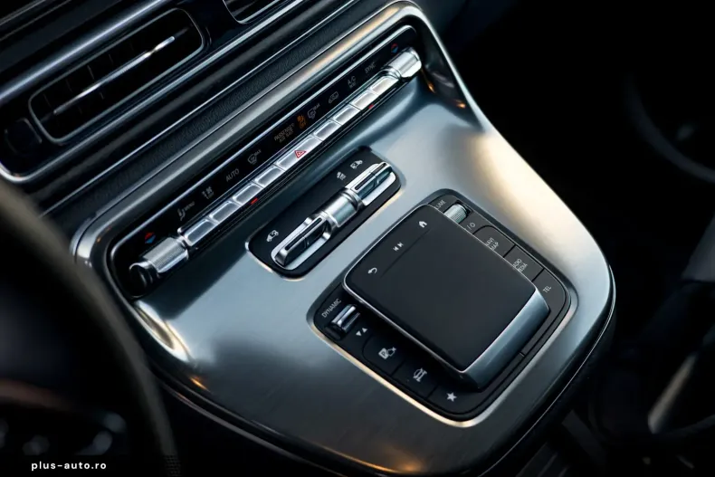 Mercedes-Benz V 300 (Clasa V) din 2025 cu 22.000 km - oferta MER188225 - foto 15