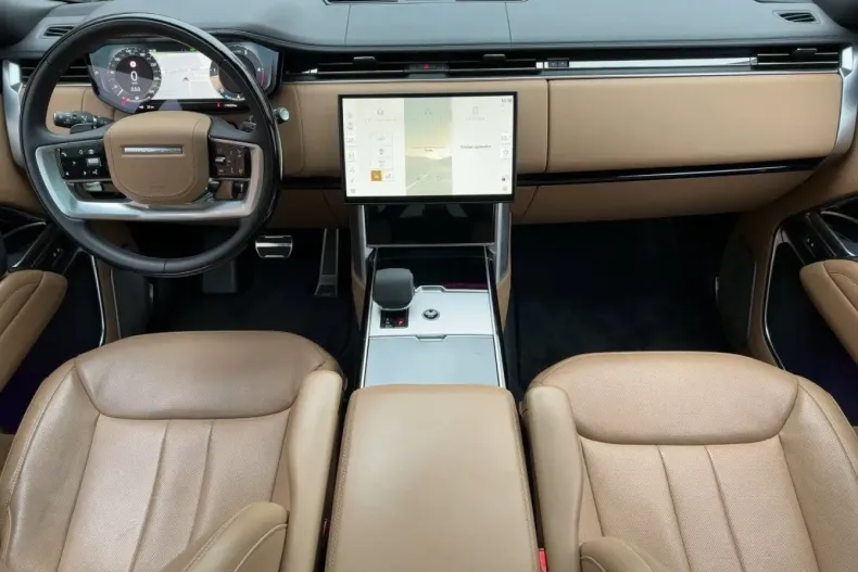 Land Rover Range Rover din 2025 cu 14.143 km - oferta LAN188236 - foto 10