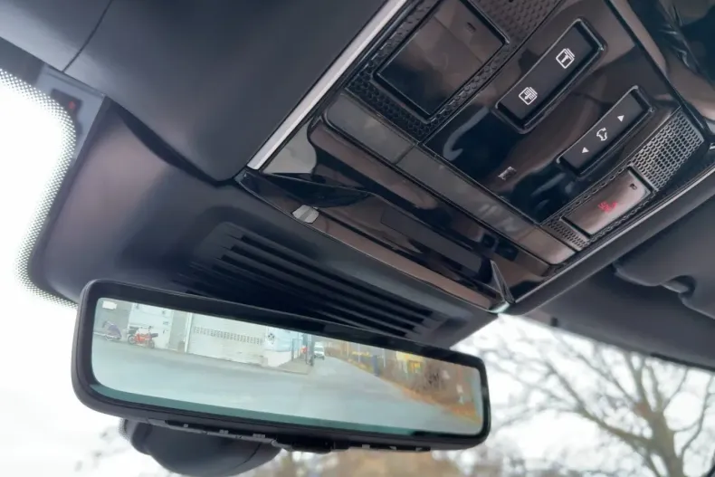 Land Rover Range Rover din 2025 cu 14.143 km - oferta LAN188236 - foto 15