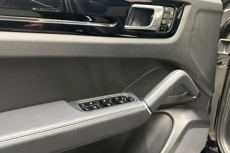 Porsche Cayenne din 2021 cu 47.000 km - oferta POR188238 - foto 7