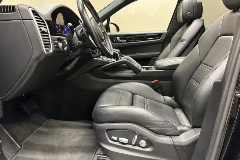 Porsche Cayenne din 2021 cu 47.000 km - oferta POR188238 - foto 18