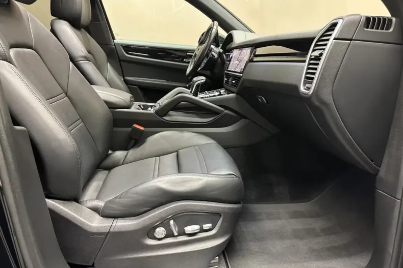 Porsche Cayenne din 2021 cu 47.000 km - oferta POR188238 - foto 19