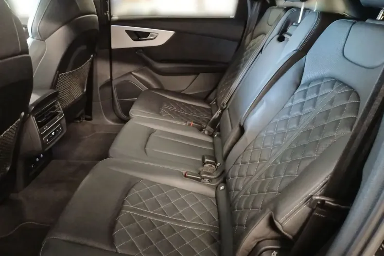 Audi Q7 din 2022 cu 37.146 km - oferta AUD188245 - foto 8