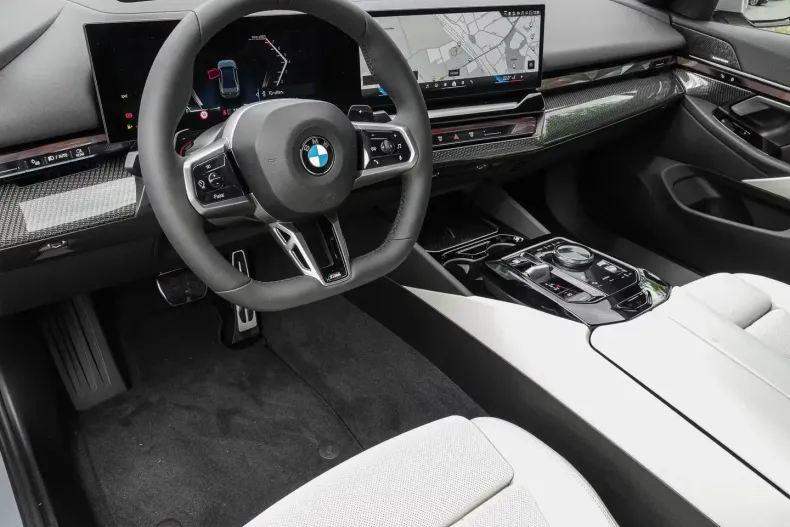 BMW 520 (Seria 5) din 2025 cu 5.900 km - oferta BMW188253 - foto 16