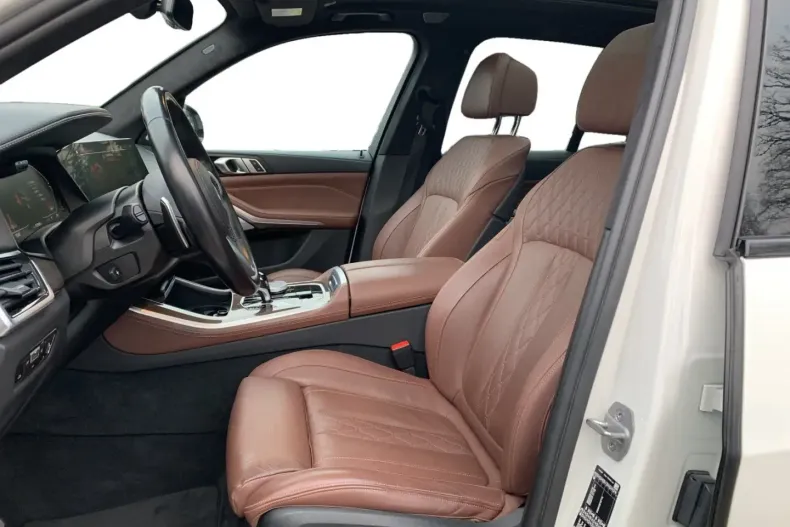 BMW X5 (Seria X) din 2022 cu 107.598 km - oferta BMW188257 - foto 17