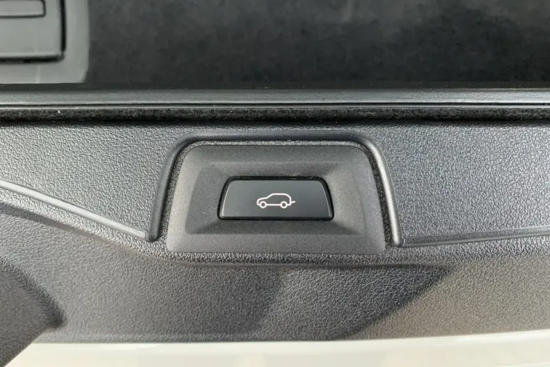 BMW X5 (Seria X) din 2022 cu 107.598 km - oferta BMW188257 - foto 20