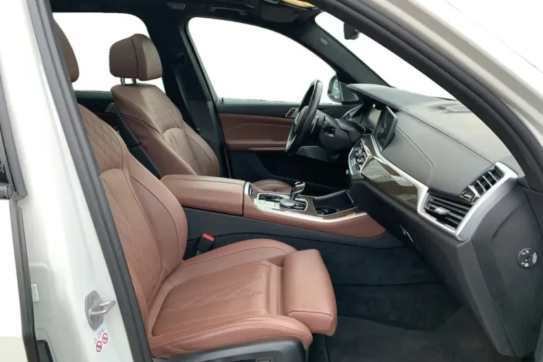 BMW X5 (Seria X) din 2022 cu 107.598 km - oferta BMW188257 - foto 24