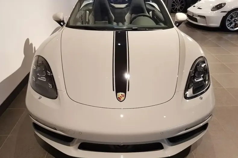 Porsche Boxster din 2024 cu 6.000 km - oferta POR188264 - foto 3