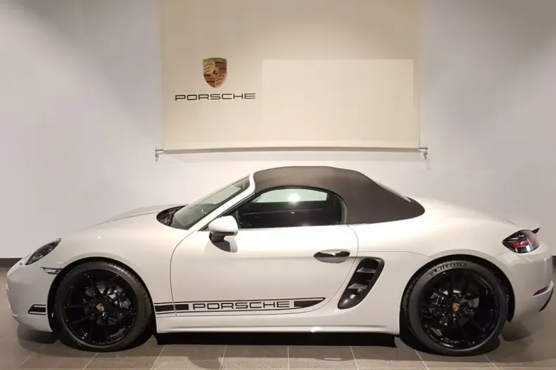 Porsche Boxster din 2024 cu 6.000 km - oferta POR188264 - foto 11