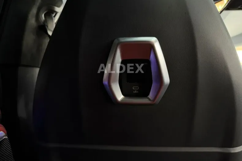 BMW X6 M (Seria X) din 2024 cu 49.731 km - oferta BMW188271 - foto 30