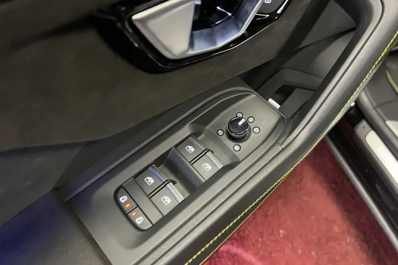 Lamborghini Urus din 2024 cu 15.500 km - oferta LAM188272 - foto 20