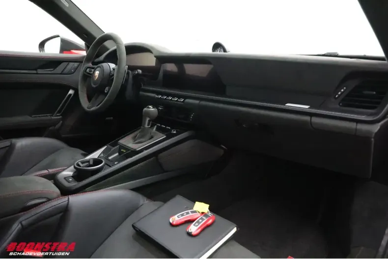 Porsche 992 din 2025 cu 1.703 km - oferta POR188277 - foto 6