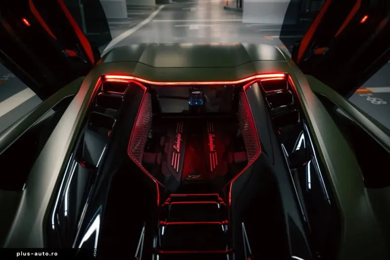 Lamborghini Revuelto din 2024 cu 6.500 km - oferta LAM188281 - foto 12