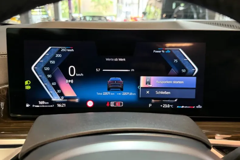 BMW X6 (Seria X) din 2023 cu 22.549 km - oferta BMW188282 - foto 19