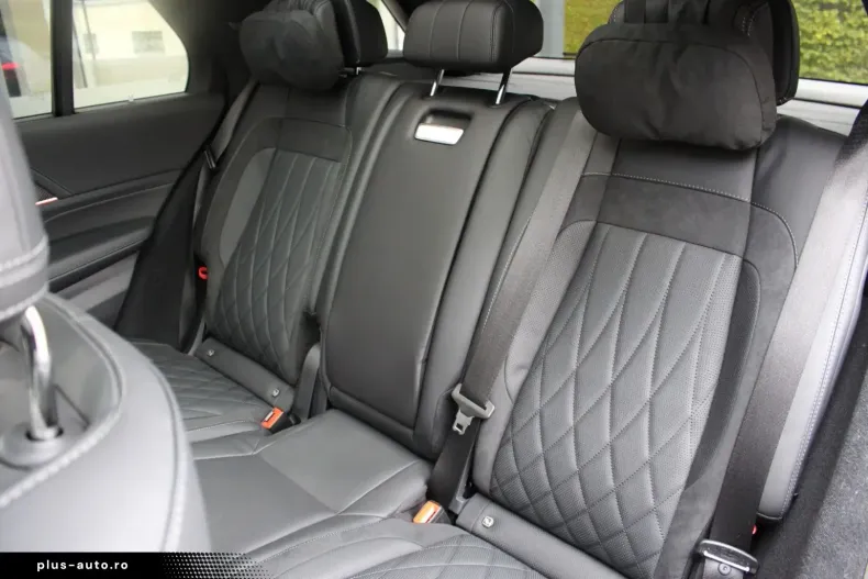 Mercedes-Benz GLE 63 AMG (Clasa GLE) din 2024 cu 11.350 km - oferta MER188288 - foto 16