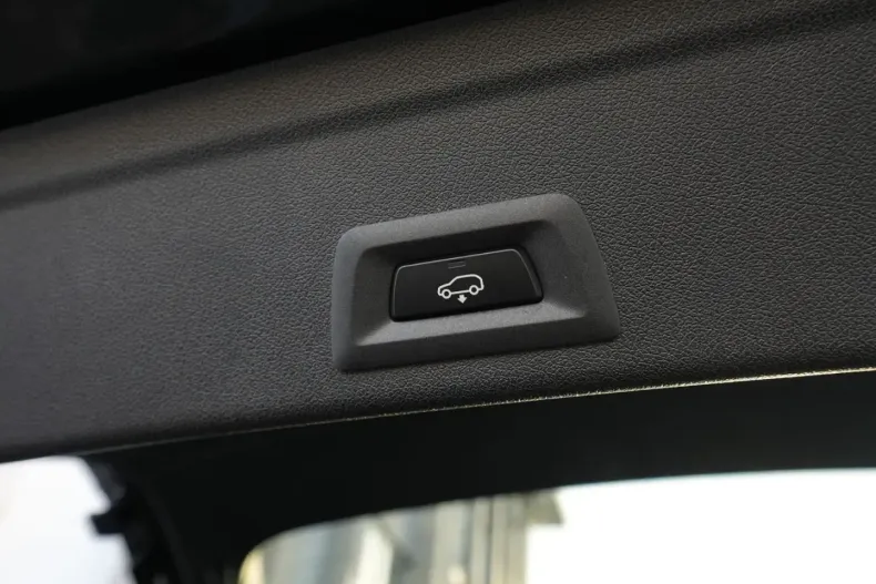 BMW X6 (Seria X) din 2024 cu 10.000 km - oferta BMW188295 - foto 36