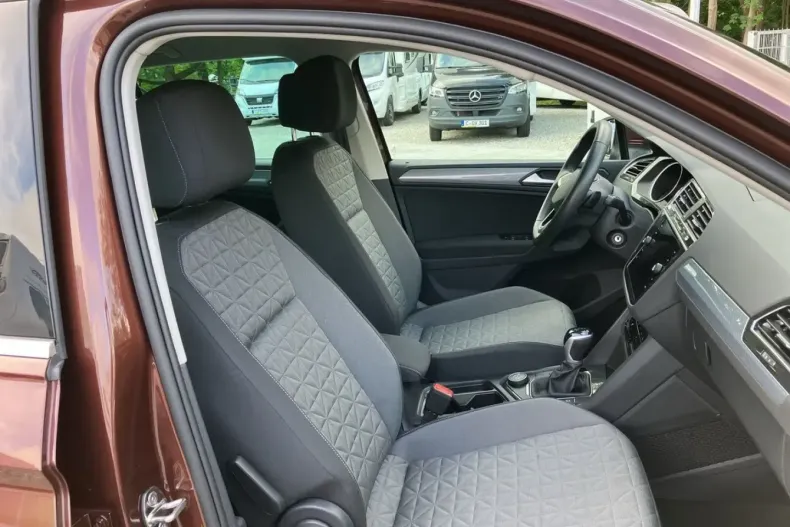 Volkswagen Tiguan din 2023 cu 26.900 km - oferta VOL188300 - foto 25